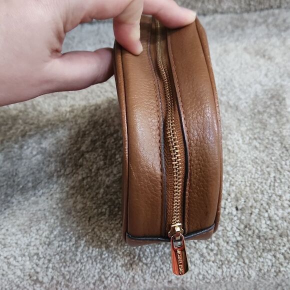 Michael Kors Brown Pebbled Leather Cosmetic Makeup Case Bag - Picture 3 of 7